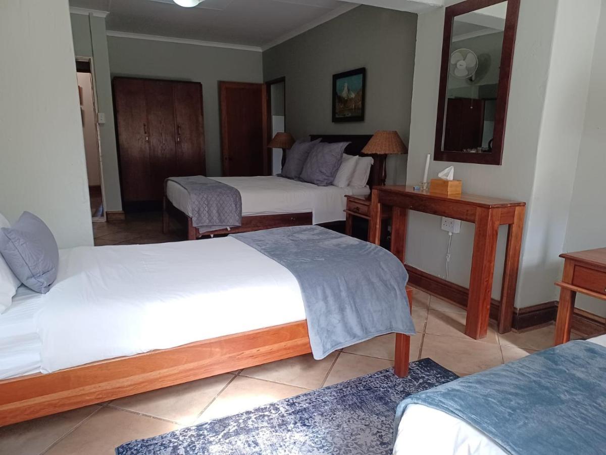 Gasthaus Drakensberg Mountain Retreat Bergville Exterior foto