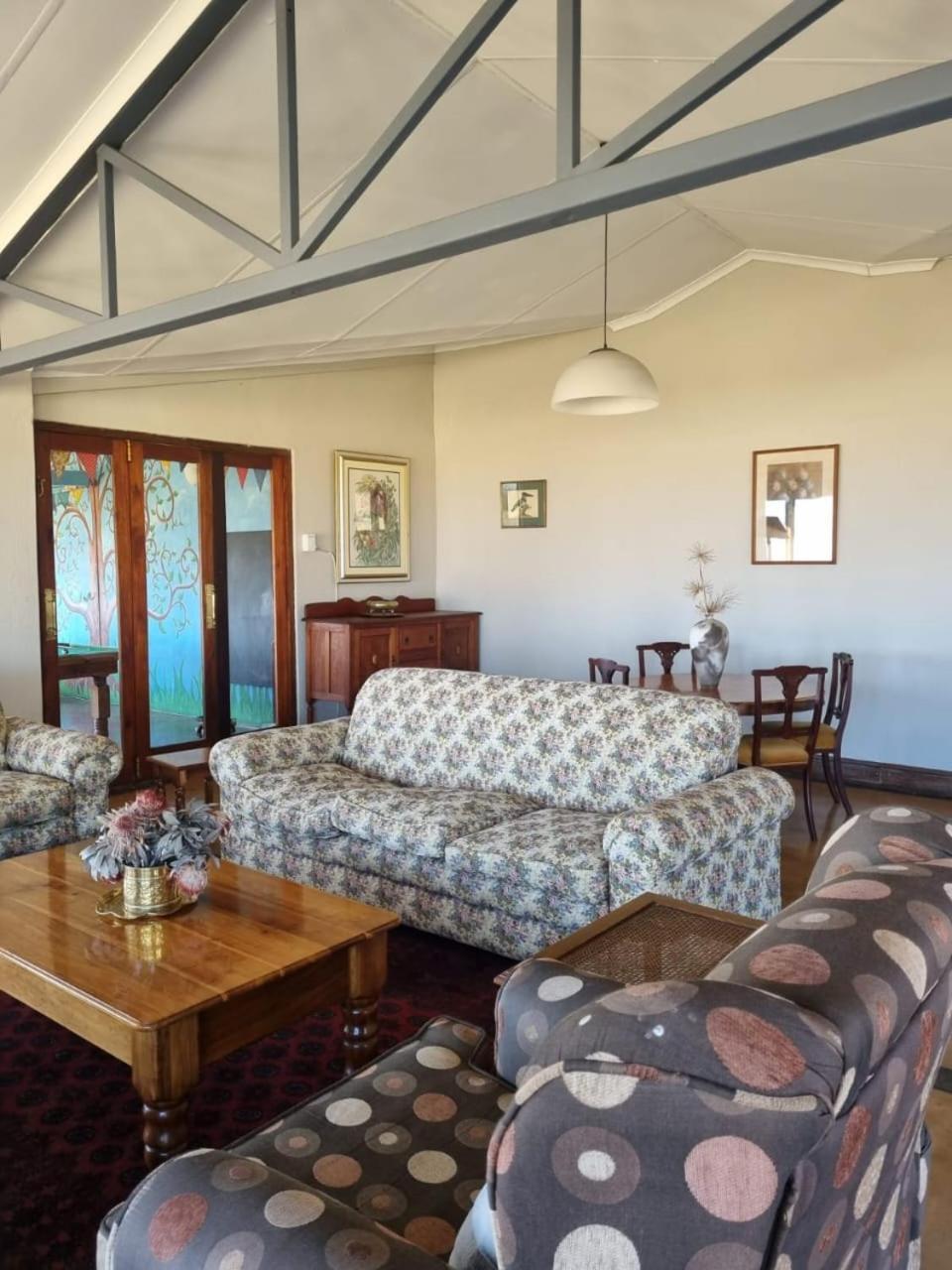 Gasthaus Drakensberg Mountain Retreat Bergville Exterior foto