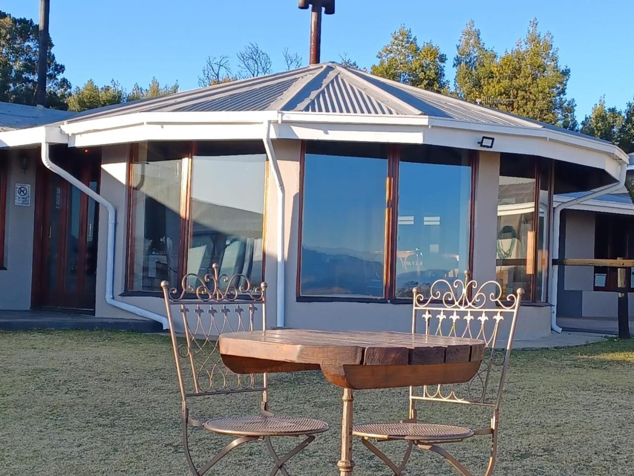 Gasthaus Drakensberg Mountain Retreat Bergville Exterior foto