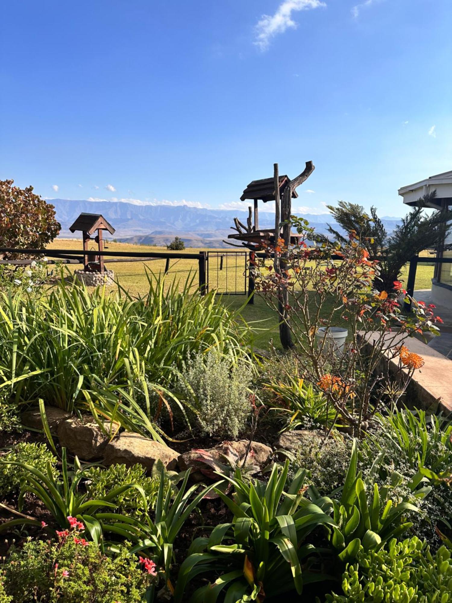 Gasthaus Drakensberg Mountain Retreat Bergville Exterior foto