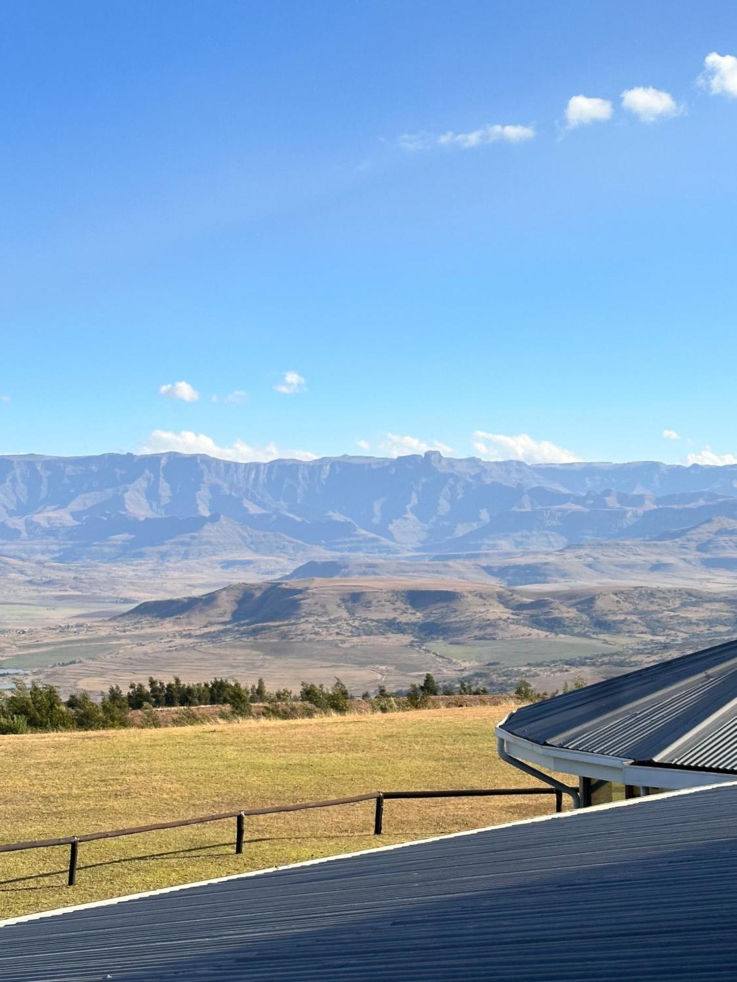 Gasthaus Drakensberg Mountain Retreat Bergville Exterior foto